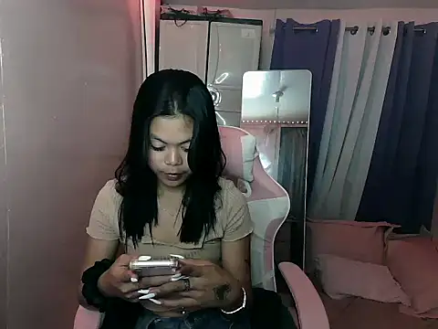 Snapshot of young_salsalita chatting on 19, 3, 2025 young salsalita online show from 19, 3, 2025