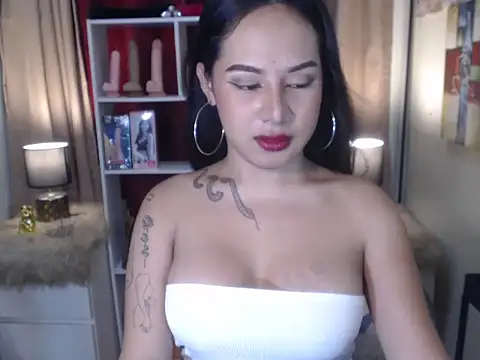 FrancineGarcia online show from 18, 7, 2026