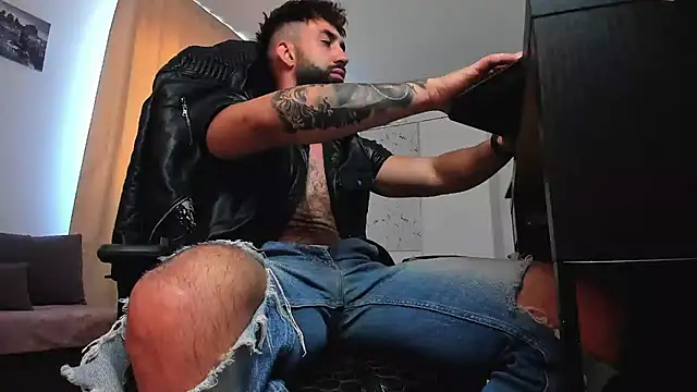 liamaesthetic online show from 29, 5, 2026