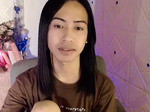 Snapshot of Lemonadexxx chatting on 5, 1, 2025 Lemonadexxx online show from 5, 1, 2025