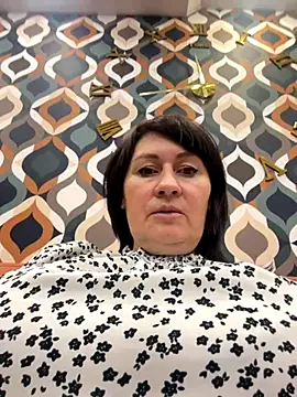 XLindaMilfX online show from 30, 10, 2025