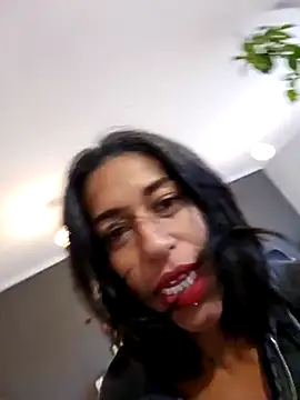 Goldenlace online show from 20, 1, 2025