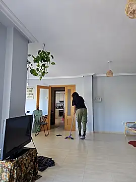 Goldenlace online show from 16, 10, 2025