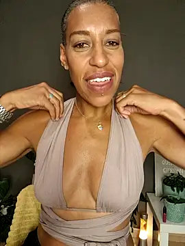 Goldenlace online show from 26, 6, 2026