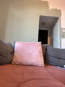 Snapshot of Daisy_Michto_Officiel chatting on 6, 10, 2025 Daisy Michto Officiel online show from 6, 10, 2025