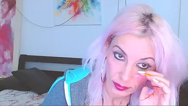 Snapshot of HoneyLara chatting on 28, 2, 2025 HoneyLara online show from 28, 2, 2025