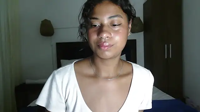 Snapshot of dark_enchantress_ chatting on 28, 3, 2026 dark enchantress online show from 28, 3, 2026