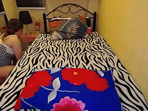 MissFoxylady online show from 11, 12, 2024