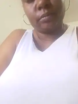 bigtitssxx online show from 8, 5, 2026