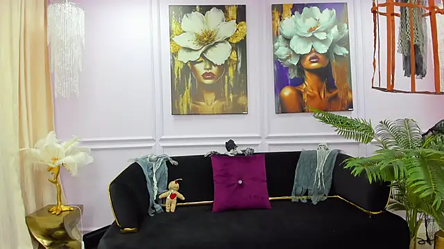 Snapshot of Awww_Ella chatting on 31, 10, 2025 Awww Ella online show from 31, 10, 2025