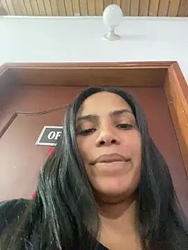 Snapshot of ArielleMillerr chatting on 14, 1, 2025 ArielleMillerr online show from 14, 1, 2025