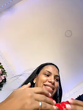 Snapshot of ArielleMillerr chatting on 30, 9, 2025 ArielleMillerr online show from 30, 9, 2025
