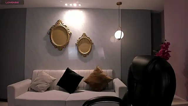 Snapshot of MartinnaBonnet chatting on 23, 2, 2025 MartinnaBonnet online show from 23, 2, 2025