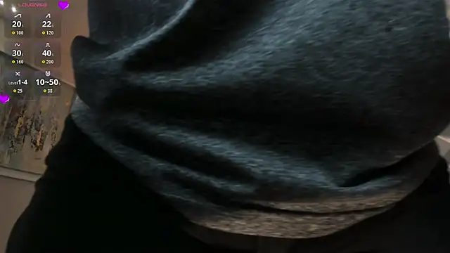 Snapshot of MartinnaBonnet chatting on 16, 11, 2025 MartinnaBonnet online show from 16, 11, 2025