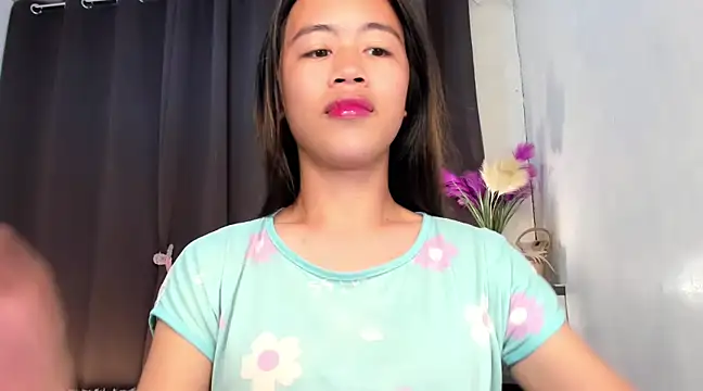 Snapshot of Emma_Jones88 chatting on 26, 1, 2025 Emma Jones88 online show from 26, 1, 2025