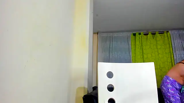 Snapshot of horny__molly_ chatting on 18, 1, 2025 horny molly online show from 18, 1, 2025