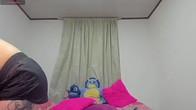 horny  molly  online show from 22, 7, 2026