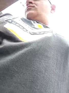 Snapshot of DigiSpankz chatting on 11, 10, 2025 DigiSpankz online show from 11, 10, 2025