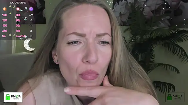 Queenymel online show from 20, 6, 2026
