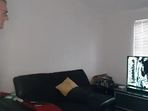 shhhoot73 online show from 12, 10, 2025