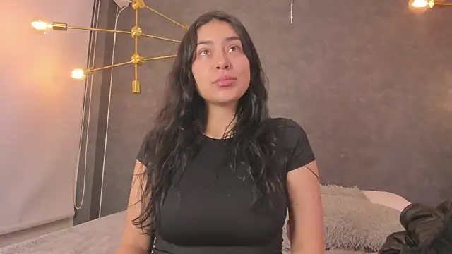 dayra angels online show from 7, 11, 2025