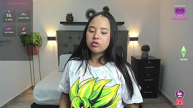 Snapshot of isabella_florez chatting on 30, 1, 2025 isabella florez online show from 30, 1, 2025