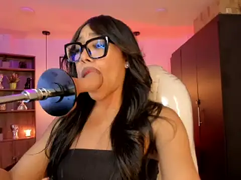 Olivia ds online show from 28, 1, 2025