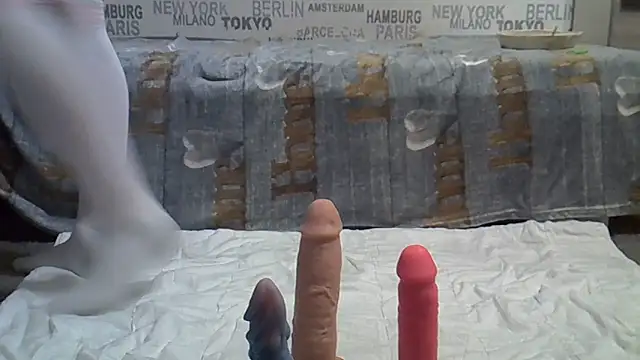 Snapshot of Flori420@xh chatting on 8, 11, 2025 Flori420xh online show from 8, 11, 2025