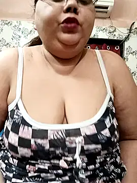 Snapshot of Hotchubby009 chatting on 10, 3, 2025 Hotchubby009 online show from 10, 3, 2025