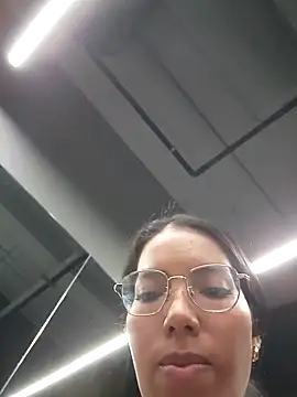 SheenaBrooke online show from 16, 3, 2026