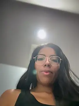 Snapshot of SheenaBrooke chatting on 22, 4, 2026 SheenaBrooke online show from 22, 4, 2026