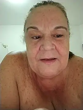 Yaya Mineira online show from 3, 12, 2025