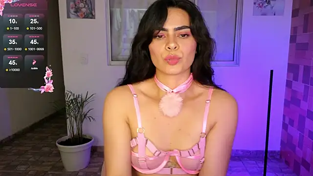 sexyladyy  online show from 5, 3, 2025