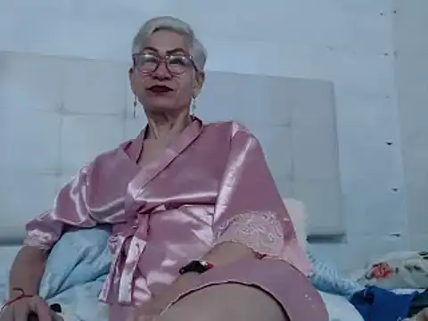 Miss Monserrate online show from 3, 1, 2025