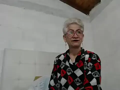 Miss Monserrate online show from 17, 1, 2025