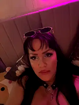 Lolaley2 online show from 21, 11, 2025