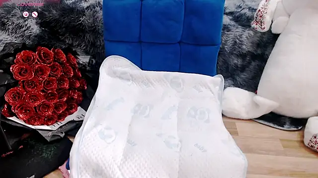 kichigirl online show from 5, 10, 2025