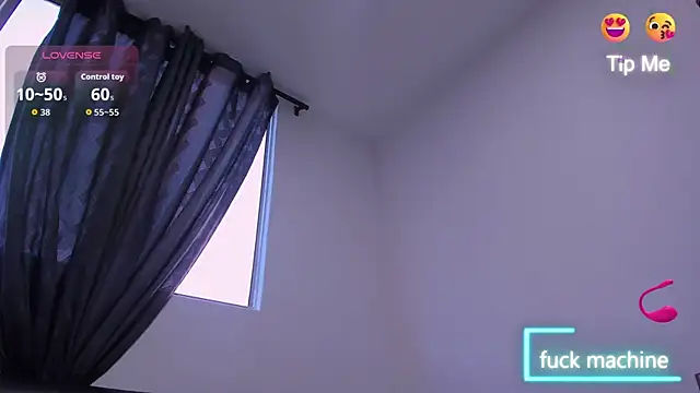 Snapshot of CuteEbony1 chatting on 10, 9, 2025 CuteEbony1 online show from 10, 9, 2025
