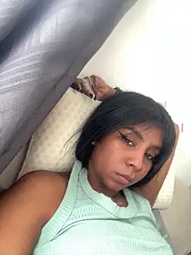 Snapshot of CuteEbony1 chatting on 11, 10, 2025 CuteEbony1 online show from 11, 10, 2025
