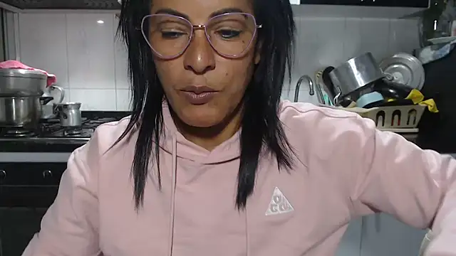 kateleyagrey online show from 23, 2, 2026