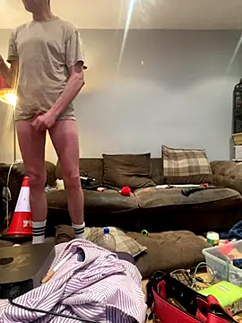 londonfuckwhore1 online show from 28, 10, 2025