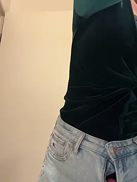 ClumsyLink online show from 8, 11, 2025