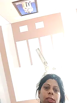 Snapshot of Manmohini123 chatting on 5, 2, 2025 Manmohini123 online show from 5, 2, 2025