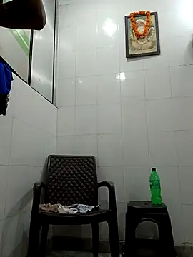 Snapshot of Manmohini123 chatting on 18, 9, 2025 Manmohini123 online show from 18, 9, 2025