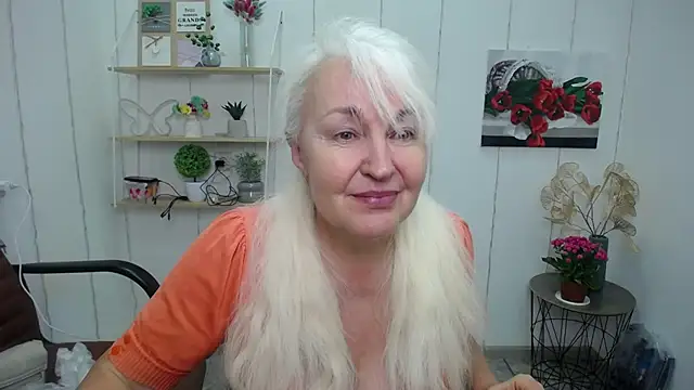BlondyLeeBest online show from 8, 3, 2025
