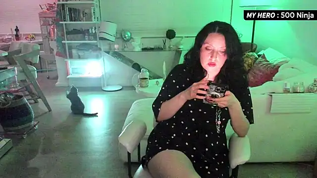 Snapshot of Vesaaa chatting on 11, 10, 2025 Vesaaa online show from 11, 10, 2025