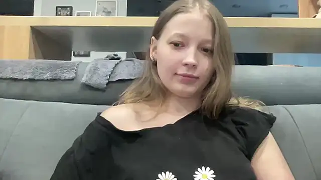 CharmingSarah online show from 18, 6, 2026