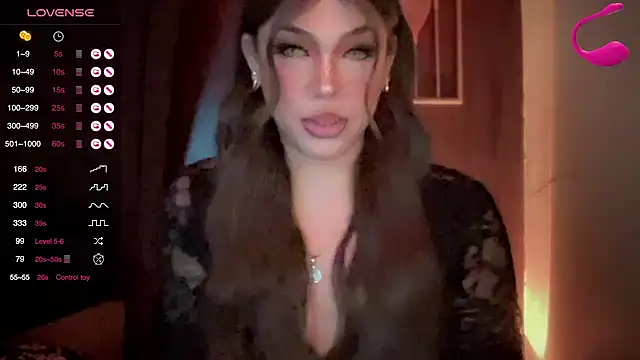 Snapshot of madam_agnes1 chatting on 25, 10, 2025 madam agnes1 online show from 25, 10, 2025