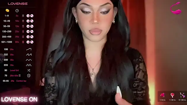 Snapshot of madam_agnes1 chatting on 1, 11, 2025 madam agnes1 online show from 1, 11, 2025