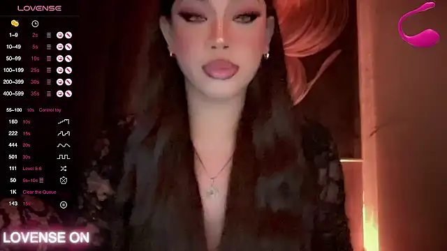 Snapshot of madam_agnes1 chatting on 4, 12, 2025 madam agnes1 online show from 4, 12, 2025